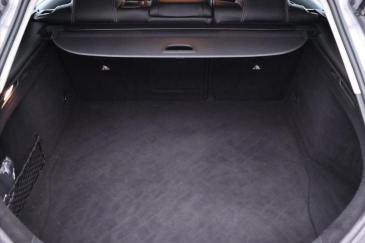 Mercedes-Benz CLA 1,5 180d Automat CZ Tempomat