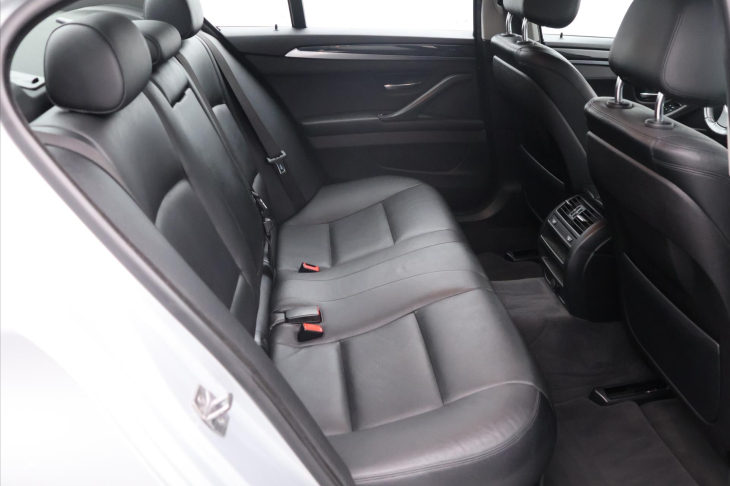 BMW Řada 5 2,0 525d 160kW xDrive Aut. CZ