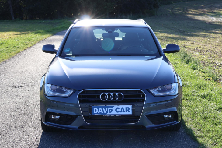 Audi A4 2,0 TDI 130kW Quattro S line