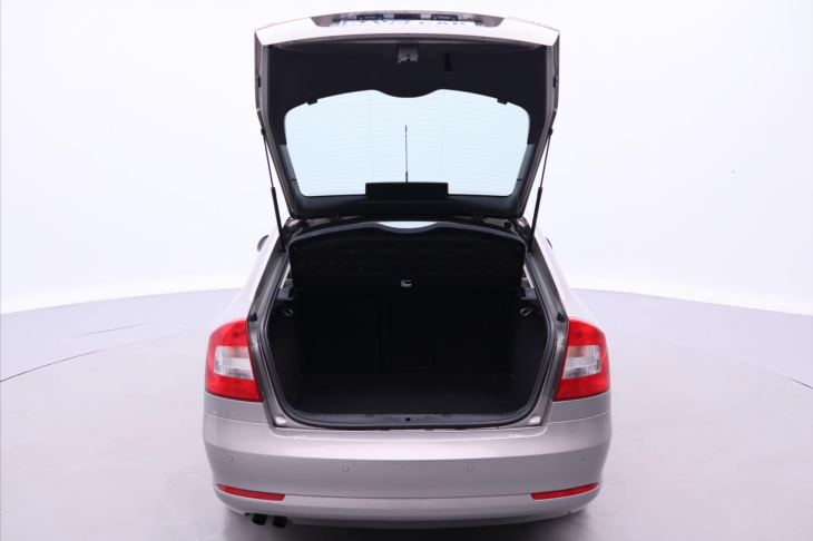 Škoda Octavia 1,4 TSI DSG Elegance Serv. kn