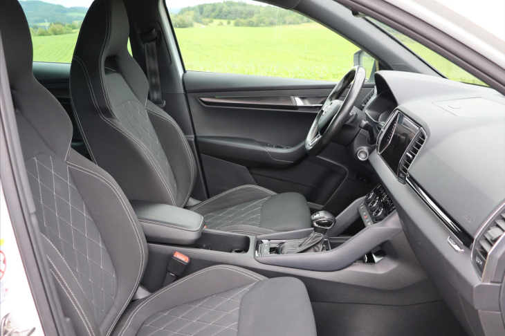 Škoda Karoq 2,0 TDI DSG 4x4 Sportline LED