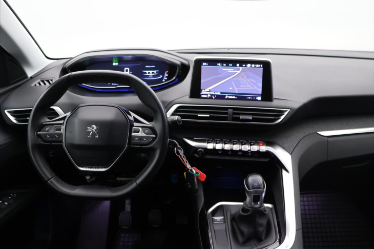 Peugeot 3008 1,2 PT 96kW CZ Allure 1Maj DPH
