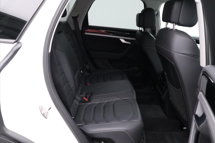 Volkswagen Touareg 3,0 TDI 170 kW Elegance Aut.