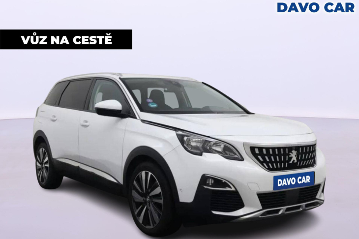 Peugeot 5008 1,2 PT Premium 7míst serv.kn.