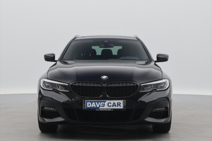 BMW Řada 3 2,0 330e xDrive M-Paket Laser