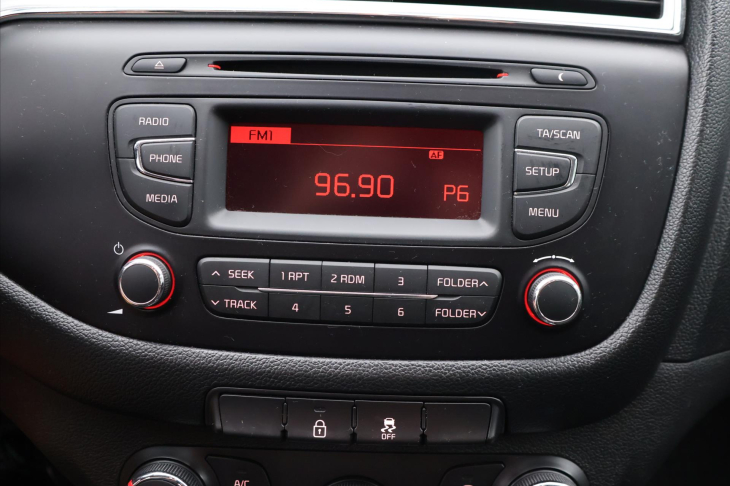 Kia Ceed 1,6 CRDi 100 kW Comfort CZ