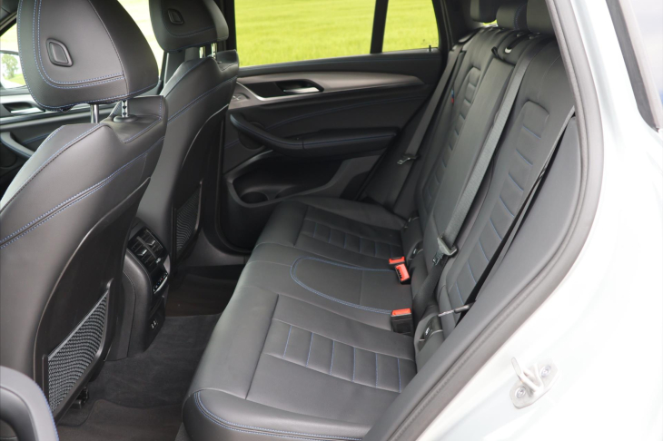 BMW X4 2,0 xD M-Paket CZ DPH Záruka