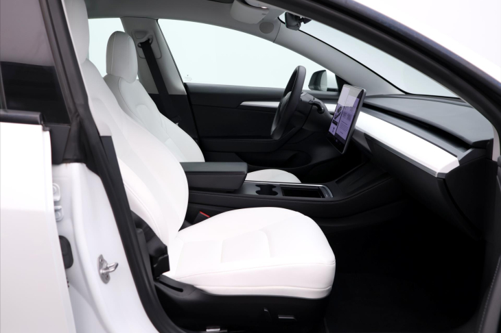 Tesla Model 3 LongRange AWD SOH90,6% DPH