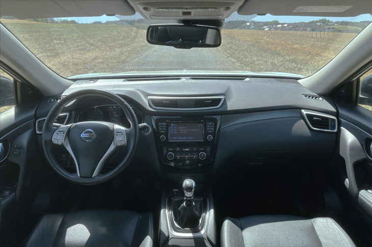 Nissan X-Trail 1,6 dCi 96kw 4WD Kůže Panorama