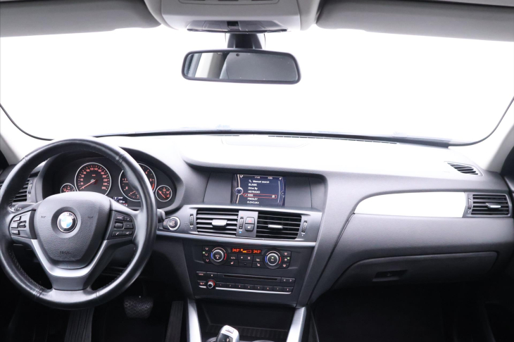 BMW X3 2,0 20d 135kW Xdrive Panorama