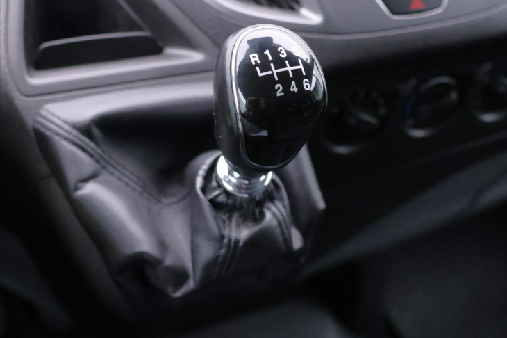 Ford Transit Custom 2,0 TDCi 96kW Navi 9-Míst L2