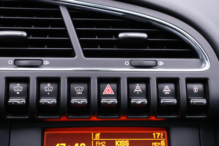 Peugeot 3008 1,6 THP 115kW Premium Pano CZ