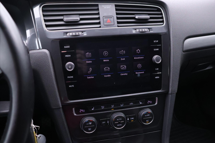 Volkswagen Golf 1,0 TSI 81kW CZ Comfort LED