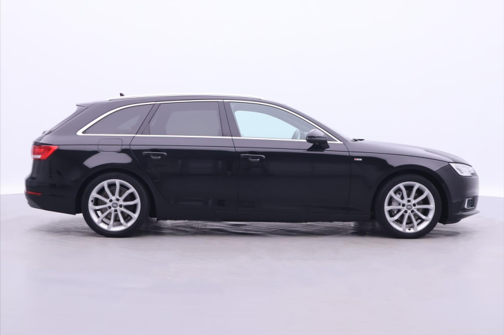Audi A4 3,0 TDI 160kW Aut. S-Line Navi