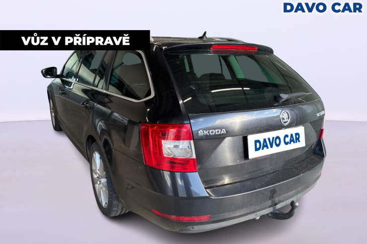 Škoda Octavia 1,6 TDI DSG Style+ LED Kůže