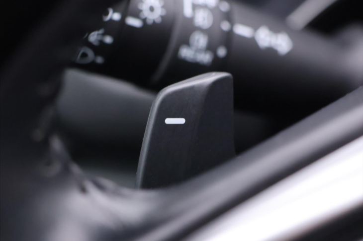 Honda CR-V 2,0 2.0 CVT 107kw 4WD Hybrid CZ