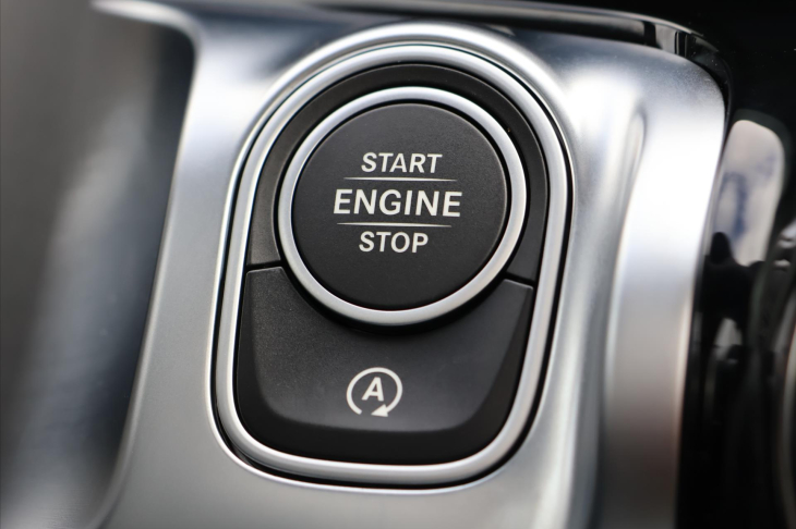 Mercedes-Benz GLB 2,0 200d 4MATIC AMG Premium +