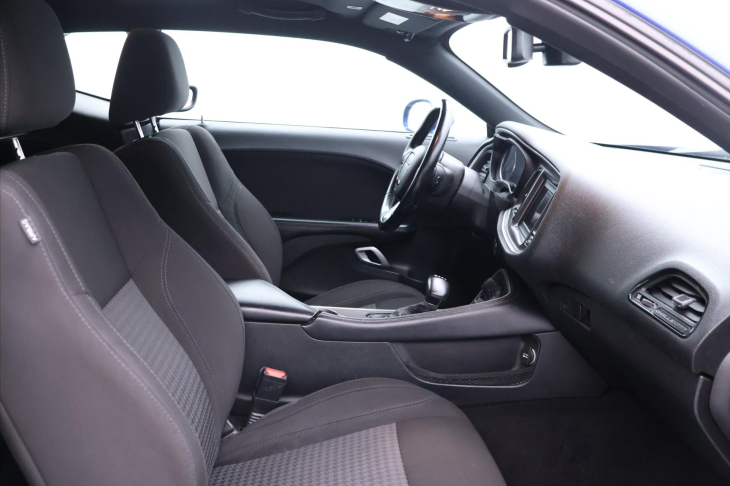 Dodge Challenger 3,6 V6 227kW Automat SXT