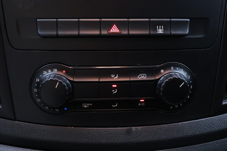 Mercedes-Benz Vito 1,6 111CDI Extralang 6Míst Dílna