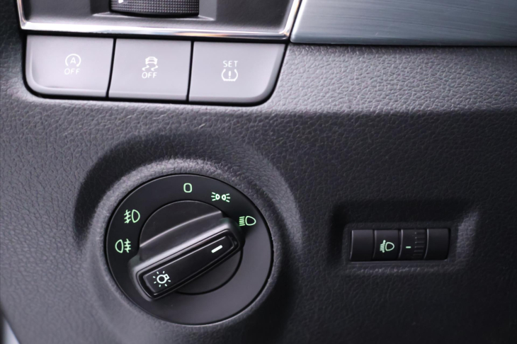 Škoda Fabia 1,4 TDI 66kW Ambition DSG CZ