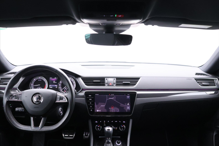 Škoda Superb 2,0 TDI 140kW 4x4 DSG Sportline