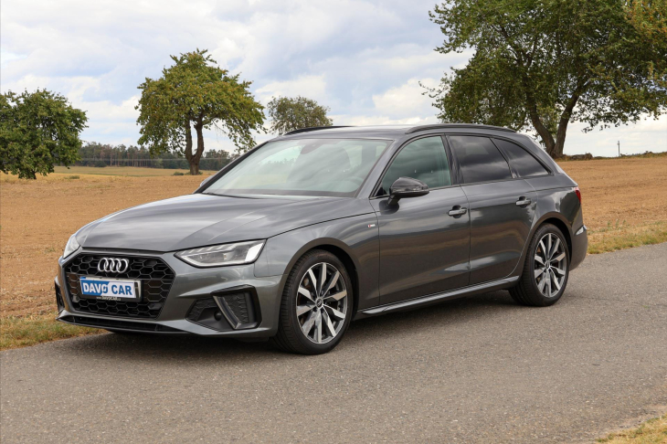 Audi A4 2,0 TFSI S-line Virtual DPH