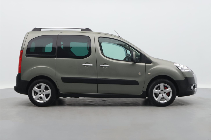 Peugeot Partner Tepee 1,6 HDI 80kW Premium Pano