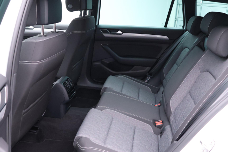 Volkswagen Passat 2,0 TDI 147kW DPH