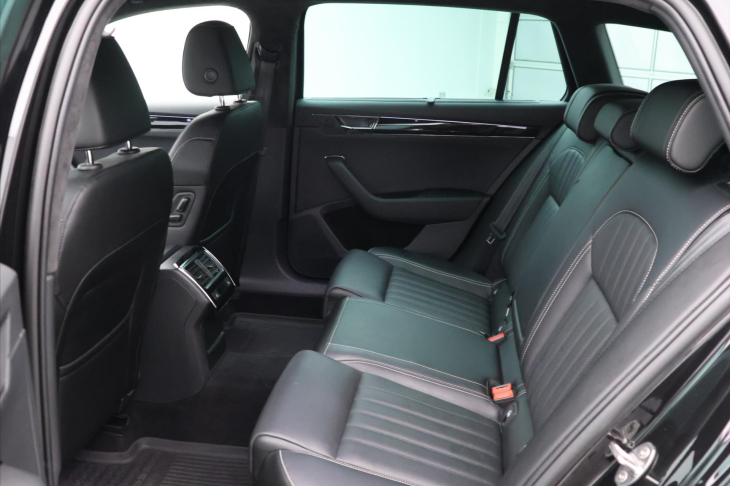 Škoda Superb 2,0 TDI 147 kW 4x4 L&K DSG DPH CZ