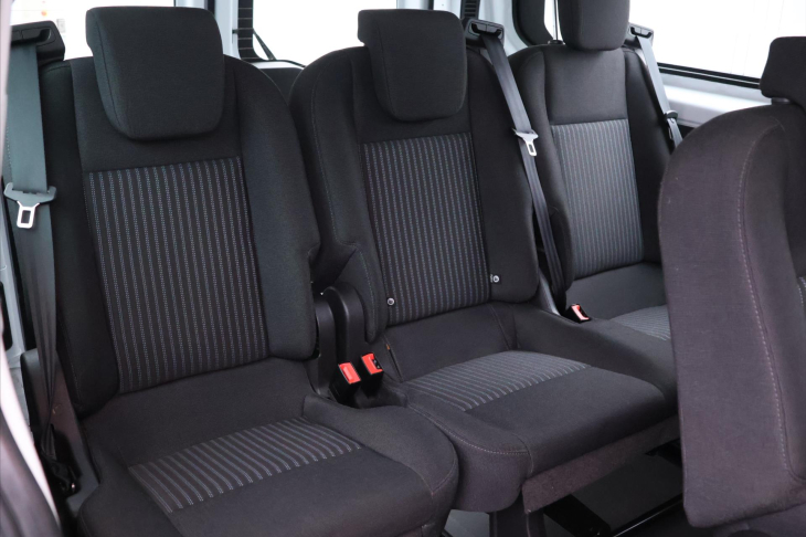 Ford Transit Custom 2,0 TDCI Navi 9-Míst DPH L2