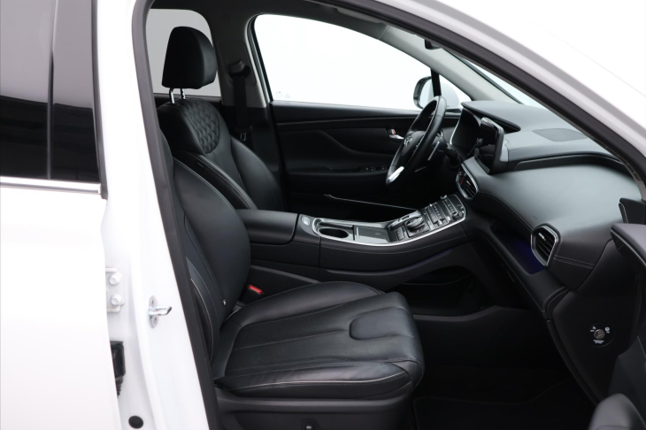 Hyundai Santa Fe 2,2 142kW TCI-NEW R LED CZ