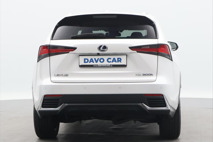 Lexus NX 300h 2,5 145 kW 4WD Prestige