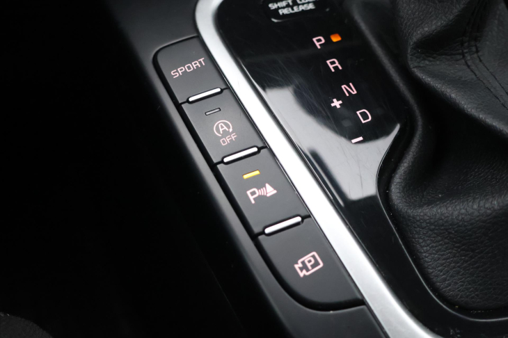 Kia Ceed SW 1,5 T-GDI 118kW TOP DCT CZ