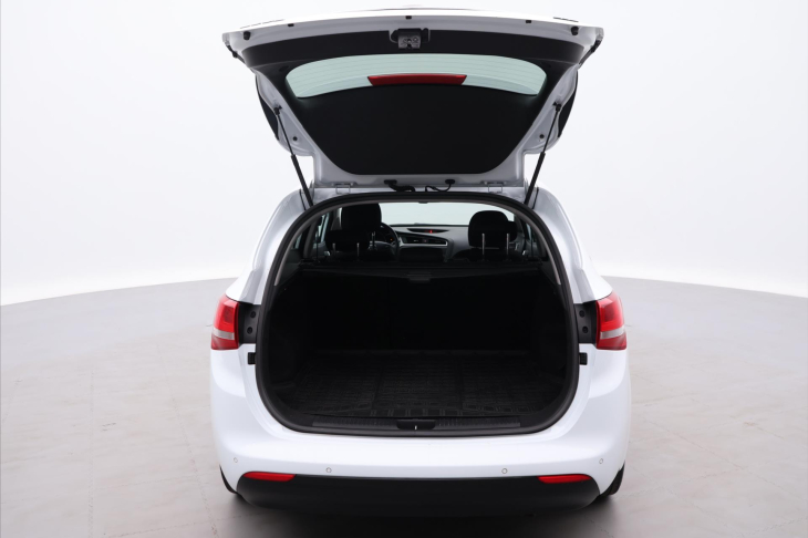 Kia Ceed 1.6 CRDi 100kW Aut. CZ DPH