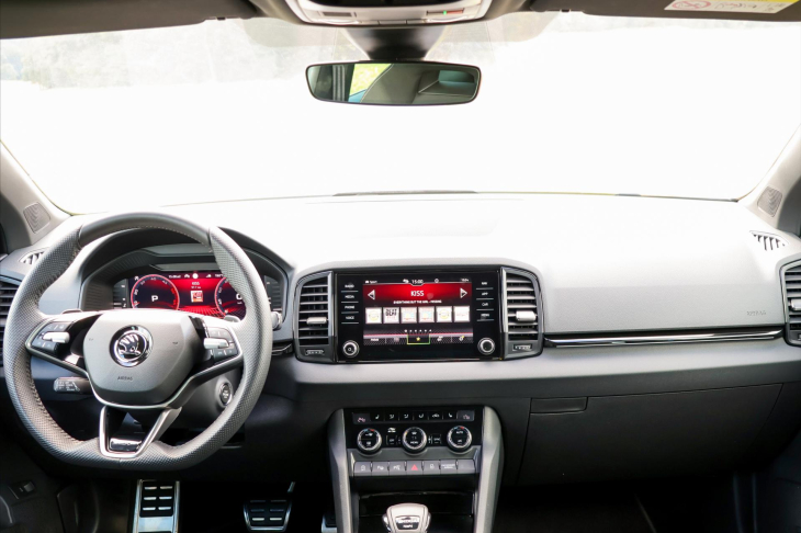 Škoda Karoq 2,0 TDI 4x4 DSG Sportline CZ