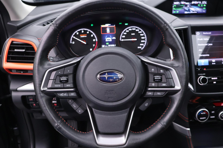 Subaru Forester 2,0 110kW CZ 4x4 Pano DPH