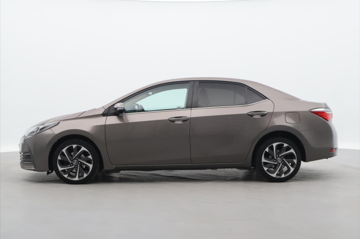 Toyota Corolla 1,6 VVT-i Aut. CZ Executive