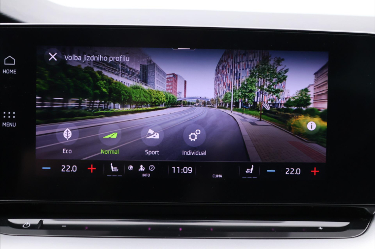 Škoda Octavia 2,0 TDI DSG Matrix Virtual DPH