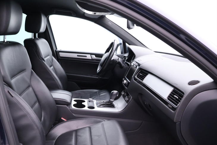 Volkswagen Touareg 4,2 V8 TDI 250 KW 4x4 KLIMA