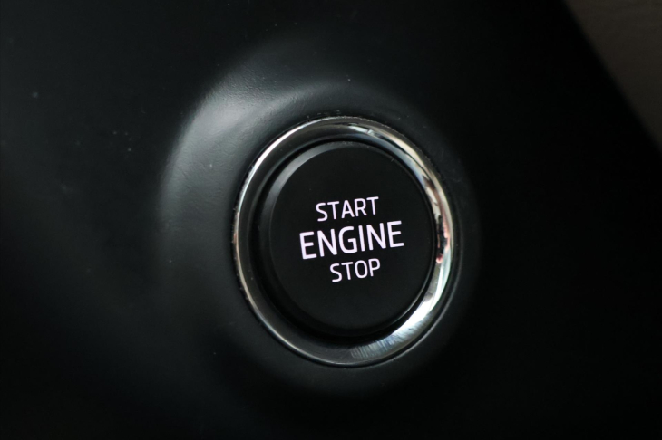 Škoda Superb 2,0 TDI 110kW L&K CZ