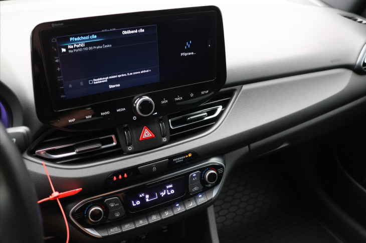 Hyundai i30 1,5 T-GDI 159k CZ DPH Fastback