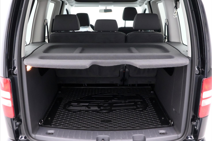 Volkswagen Caddy 1,6 TDI 75kW DSG Tažné Serv.Kn