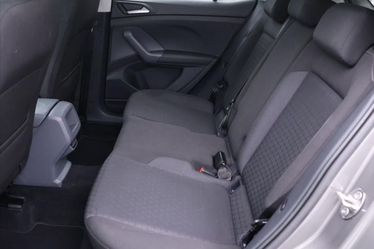 Volkswagen T-Cross 1,0 TSI DSG R-Line 1.Maj LED