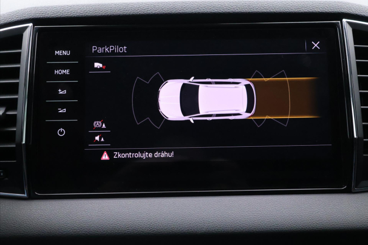 Škoda Karoq 2,0 TDI 110kW 4x4 DSG CZ Style