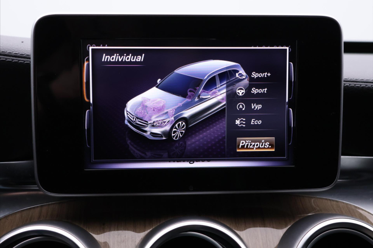 Mercedes-Benz Třídy C 2,2 250d 150kW Aut. LED