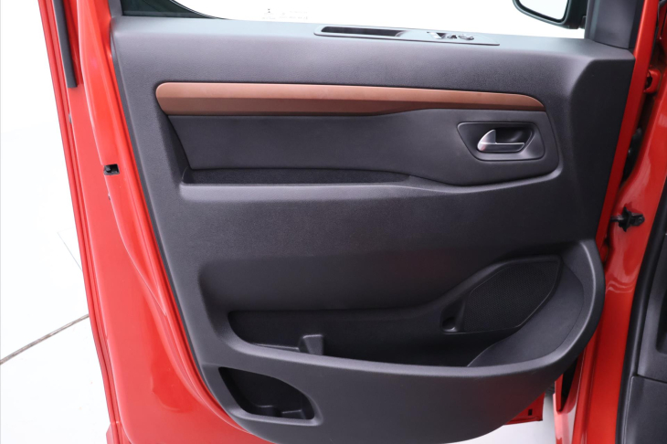 Toyota ProAce Verso 2,0 D-4D L1 Family 8-Míst CZ