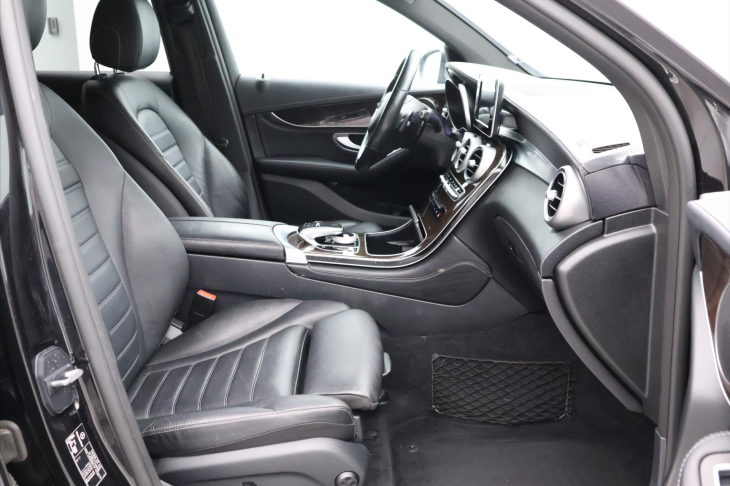 Mercedes-Benz GLC 2,1 220d 125kW 4Matic Aut. LED
