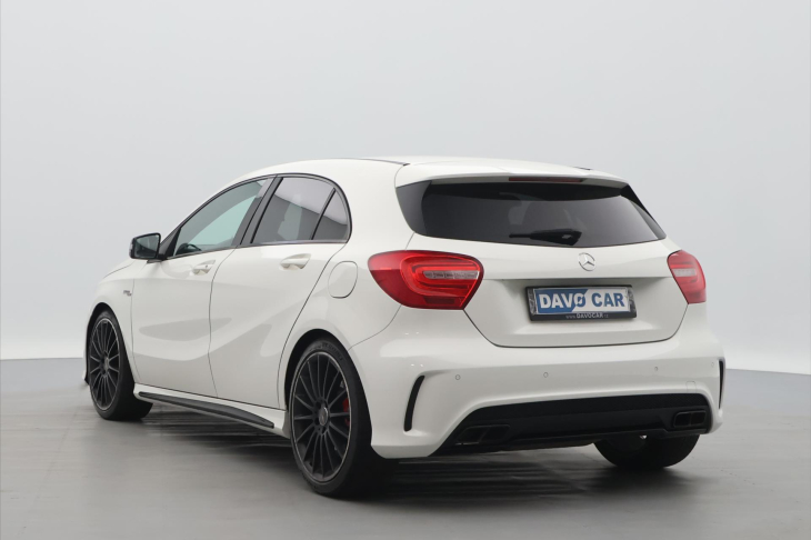 Mercedes-Benz Třídy A 2,0 45 265 kW 4Matic AMG Klima