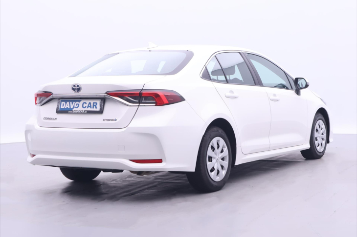 Toyota Corolla 1,8 HB Active Aut. DPH CZ 1.Maj.