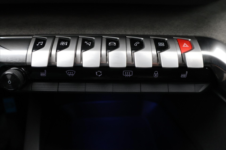 Peugeot 5008 2.0 HDI 130kW GT-line CZ DPH